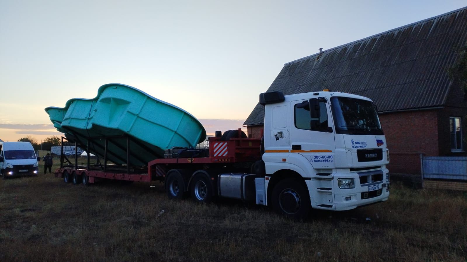 Транспортировка бассейна с ложементом